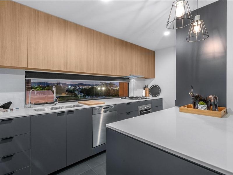 8/128 Dornoch Terrace, Highgate Hill QLD 4101