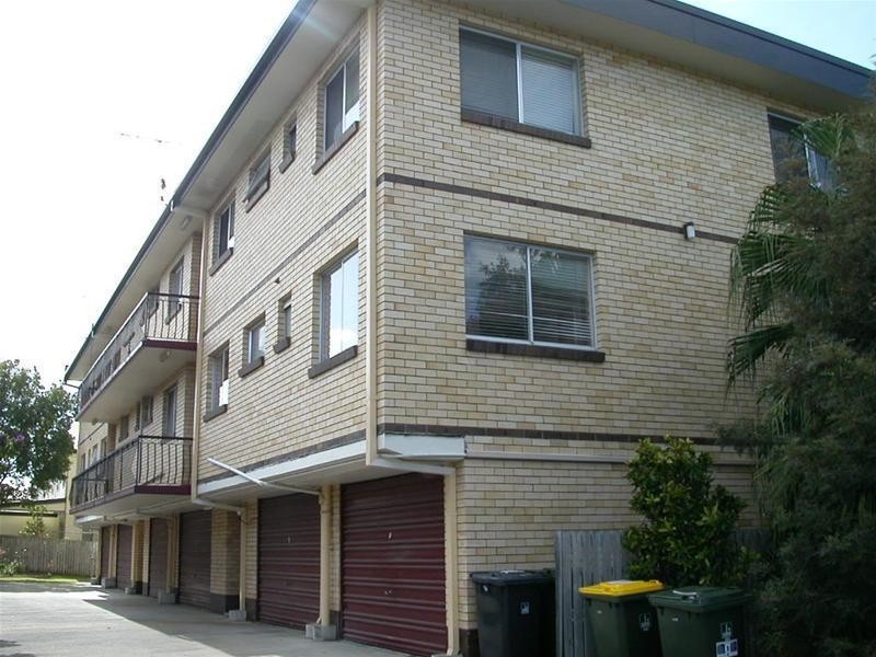 1/84 Kates Street, Morningside QLD 4170