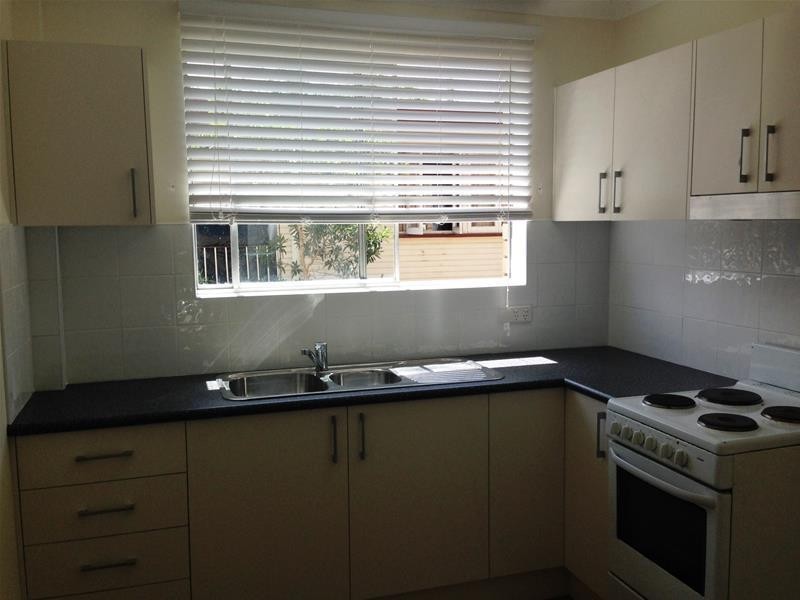 1/84 Kates Street, Morningside QLD 4170