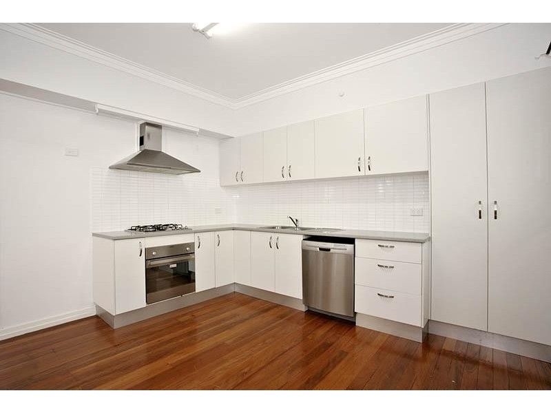 10 St James Street, Highgate Hill QLD 4101