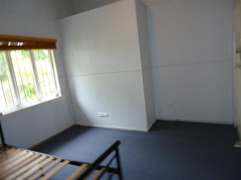 4/11 Salstone Street, Kangaroo Point QLD 4169