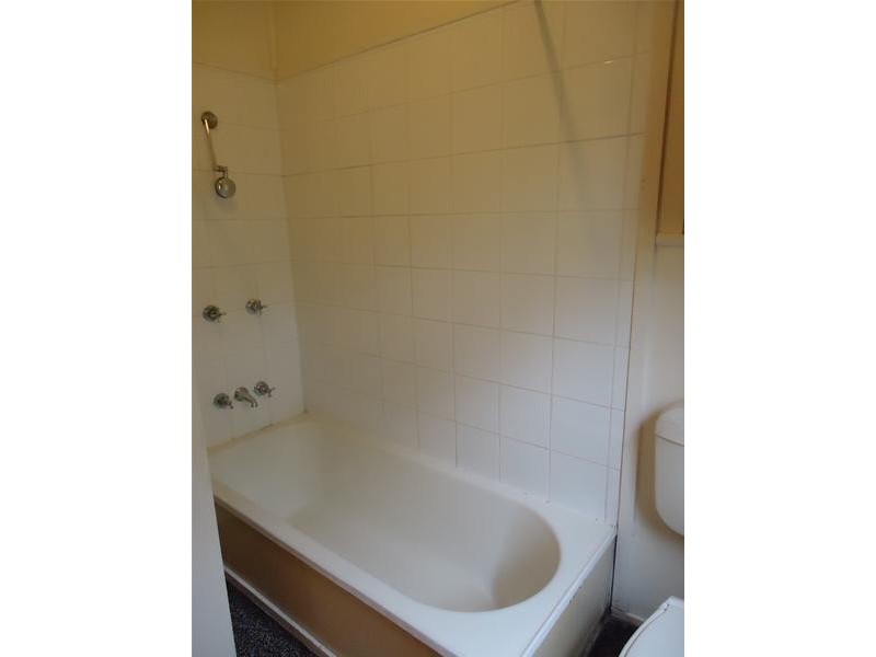 4/11 Salstone Street, Kangaroo Point QLD 4169