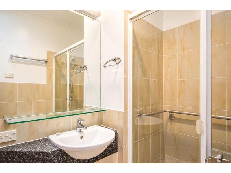 9/39 Edmondstone Street, South Brisbane QLD 4101