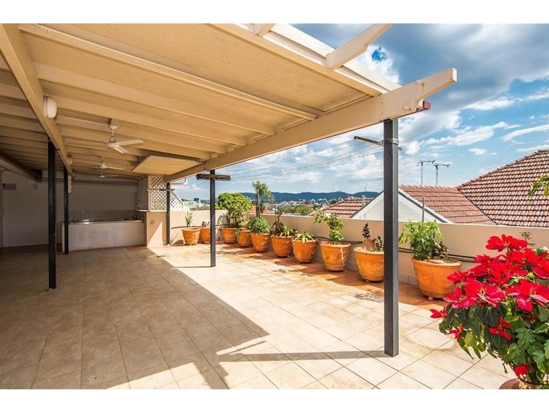 9/39 Edmondstone Street, South Brisbane QLD 4101