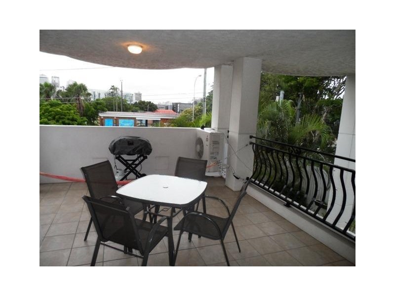 5/39 Edmondstone Street, South Brisbane QLD 4101