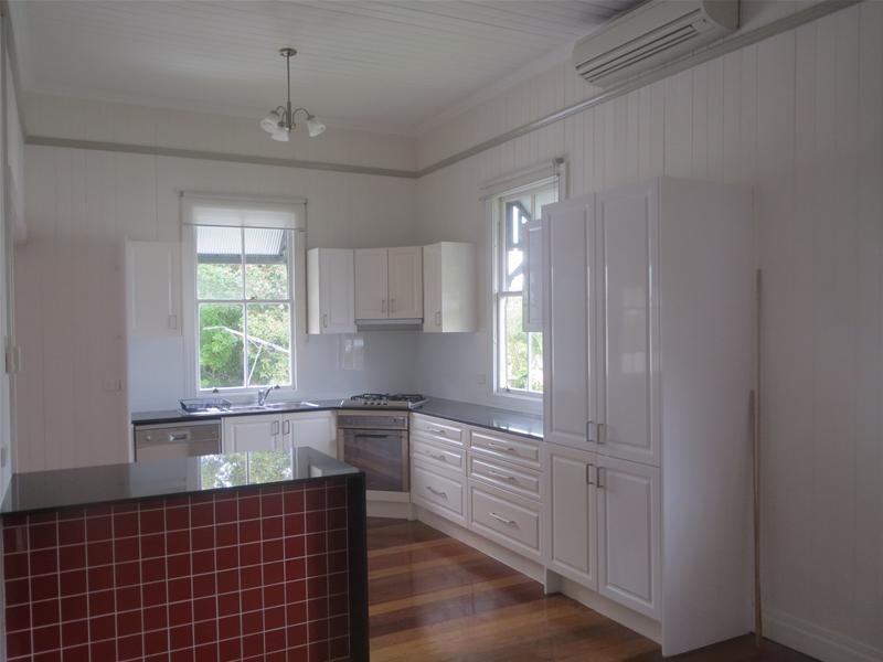 113 Gray Road, West End QLD 4101