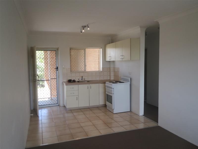 8/31 Qualtrough Street, Woolloongabba QLD 4102