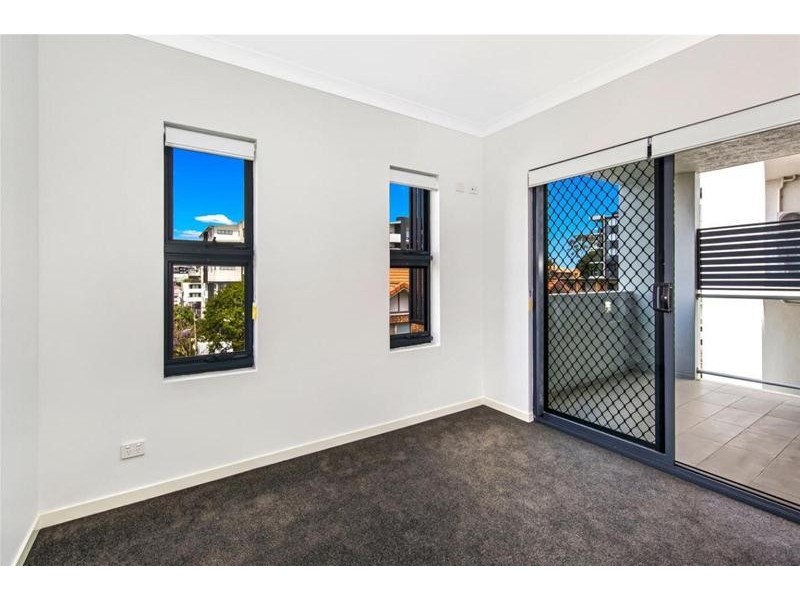 17 Norman Street, Wooloowin QLD 4030