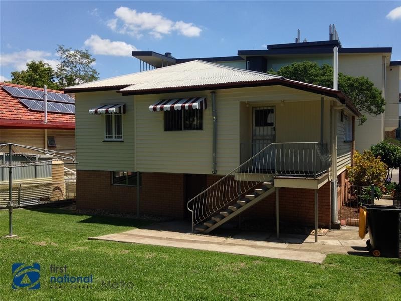 51 Cornwall Street, Annerley QLD 4103