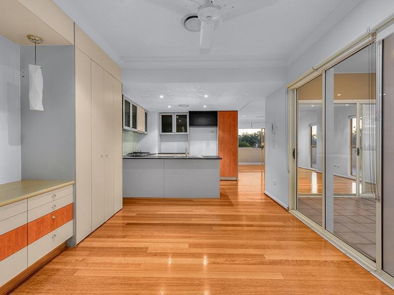 25/451 Gregory  Terrace, Spring Hill QLD 4000