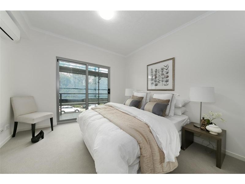 51 Regent Street, Woolloongabba QLD 4102