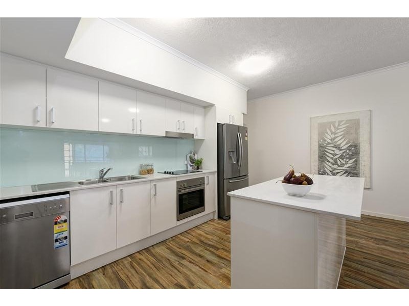 51 Regent Street, Woolloongabba QLD 4102