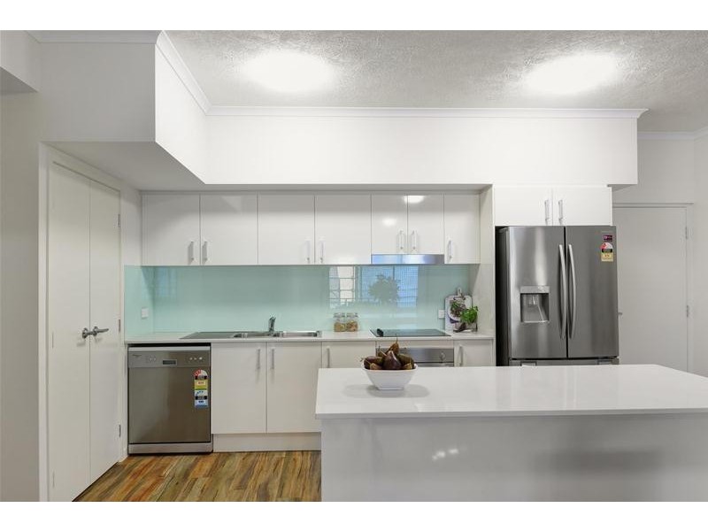 51 Regent Street, Woolloongabba QLD 4102