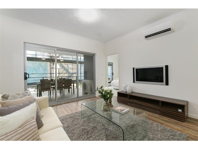 51 Regent Street, Woolloongabba QLD 4102