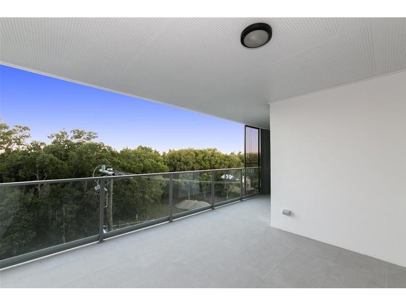 51 Regent Street, Woolloongabba QLD 4102