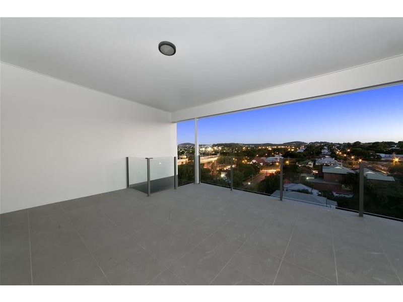 51 Regent Street, Woolloongabba QLD 4102