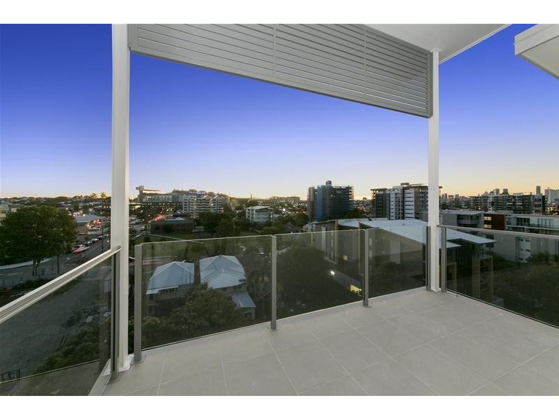 51 Regent Street, Woolloongabba QLD 4102