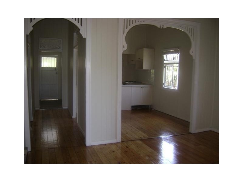 40 Leonard Street, Woolloongabba QLD 4102