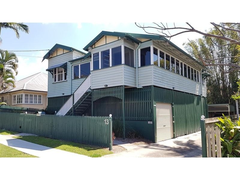 13 Heussler Terrace, Milton QLD 4064