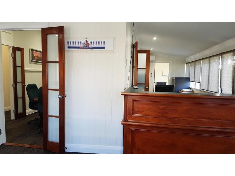 13 Heussler Terrace, Milton QLD 4064