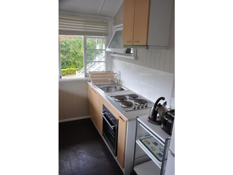 17 Palmerston Street, Annerley QLD 4103