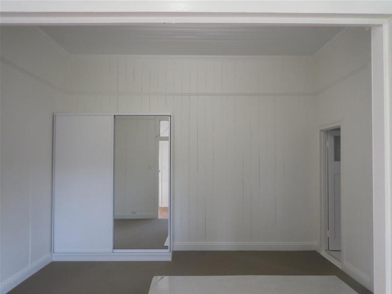 2/15 Ross Street, Woolloongabba QLD 4102