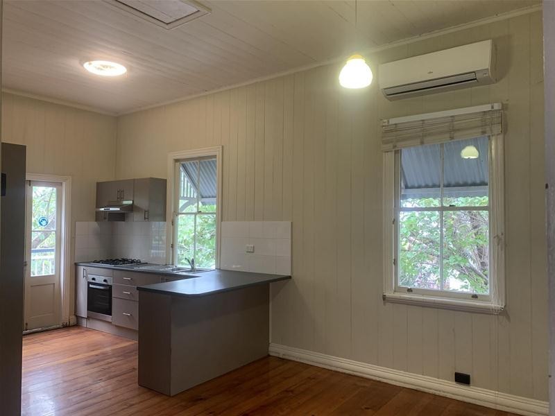 100 Gladstone Road, Highgate Hill QLD 4101