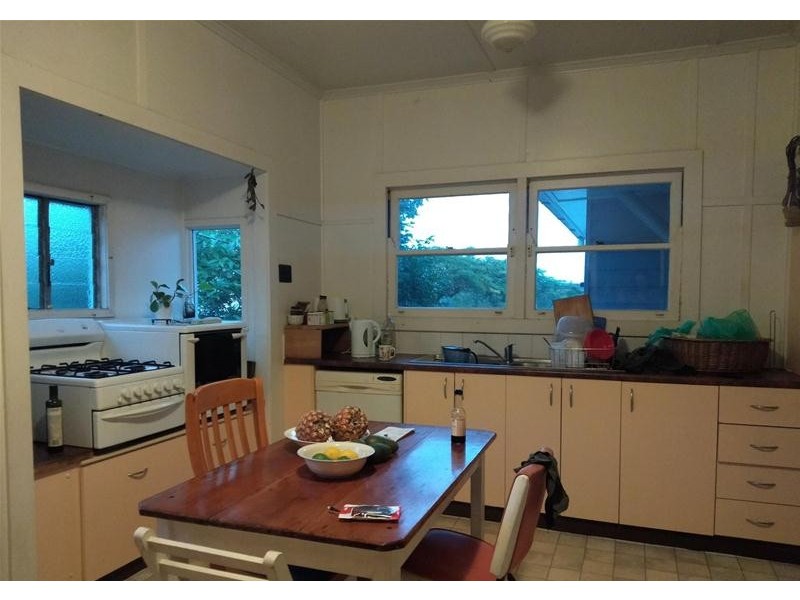 73 High Street, Dutton Park QLD 4102