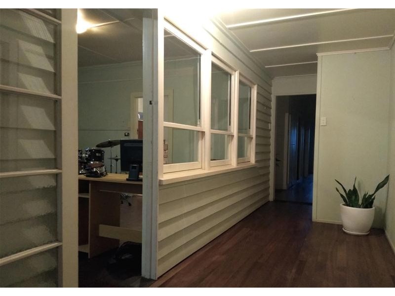 73 High Street, Dutton Park QLD 4102