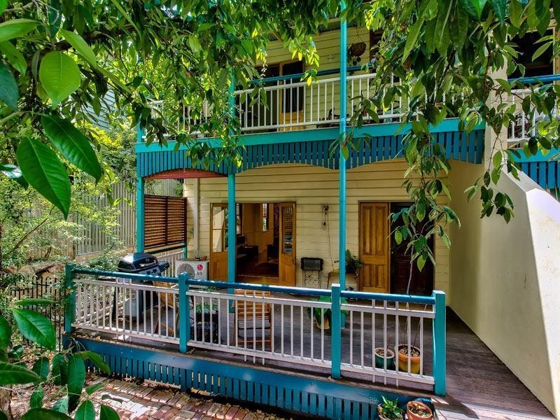 2/12 Sankey Street, Highgate Hill QLD 4101