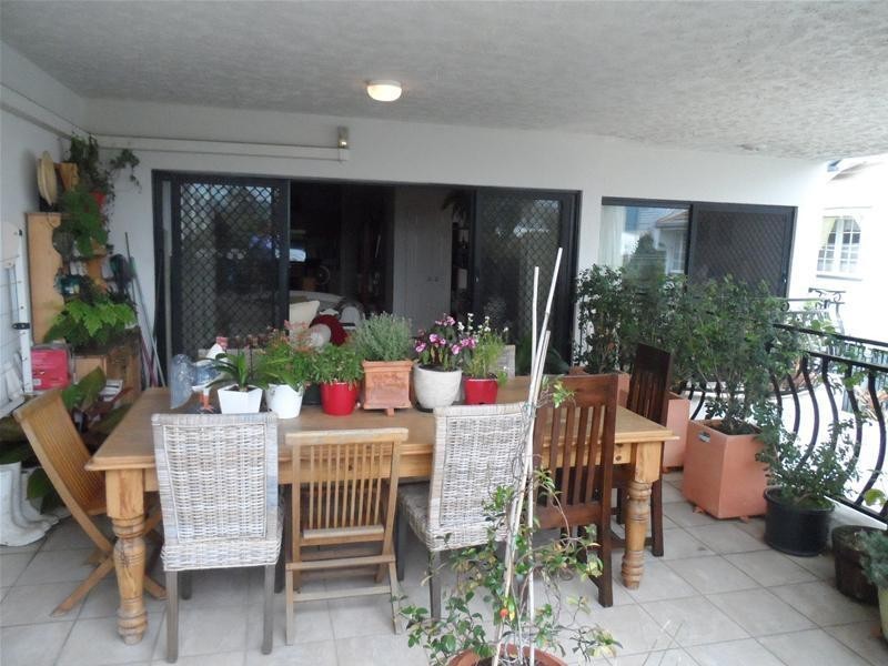 8/39 EDMONDSTONE Street, South Brisbane QLD 4101