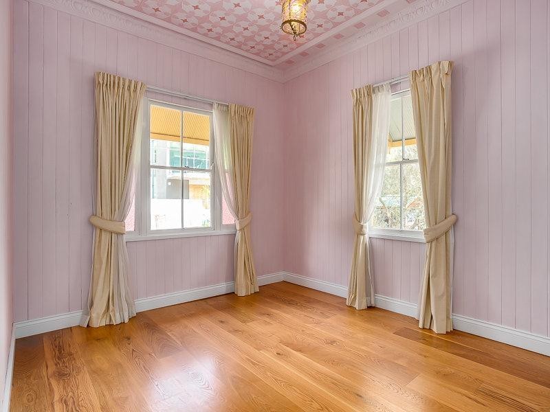 21 Daventry Street, West End QLD 4101