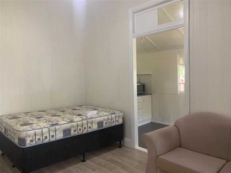 1/54 Broadway Street, Woolloongabba QLD 4102