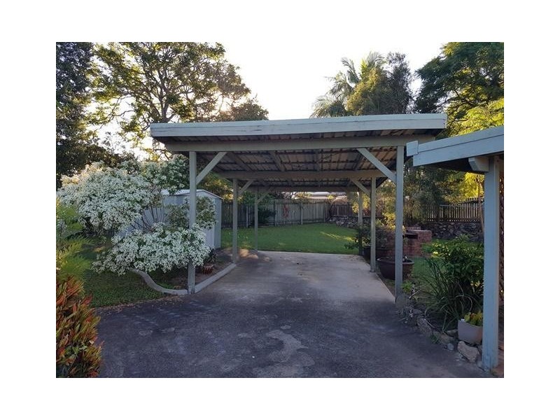 91 Peverell Street, Hillcrest QLD 4118