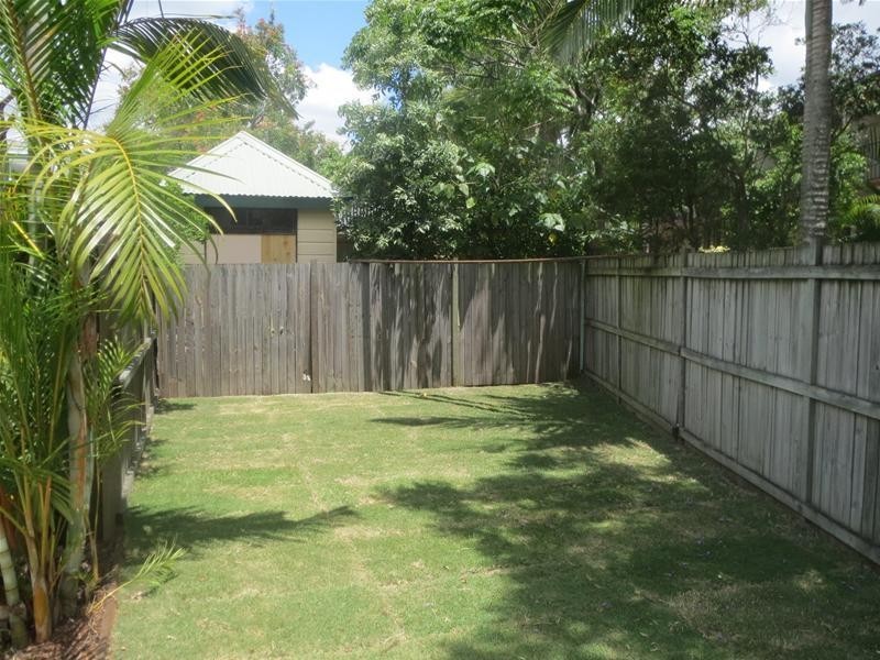 11 Salstone Street, Kangaroo Point QLD 4169