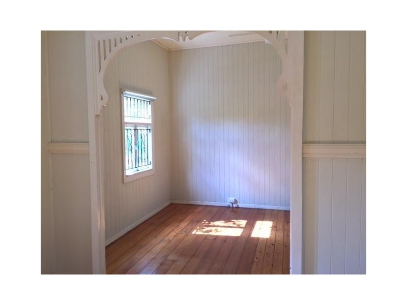 40 Leonard Street, Woolloongabba QLD 4102