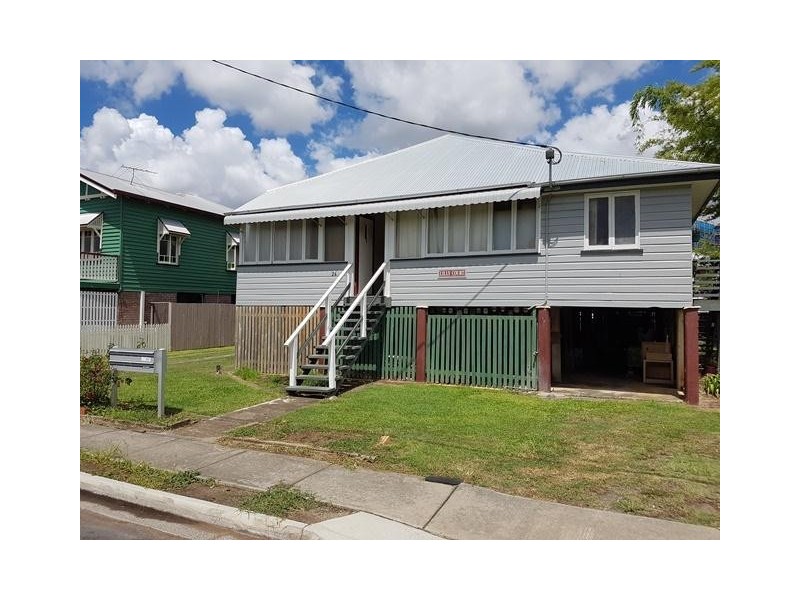 3/26 Lilly Street, Greenslopes QLD 4120