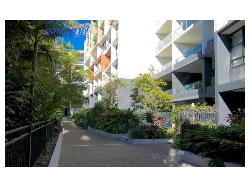 311/10 Pidgeon Close, West End QLD 4101
