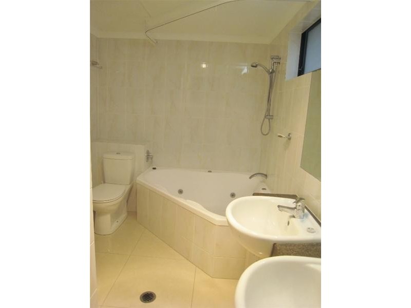 4/39 Edmondstone Street, South Brisbane QLD 4101