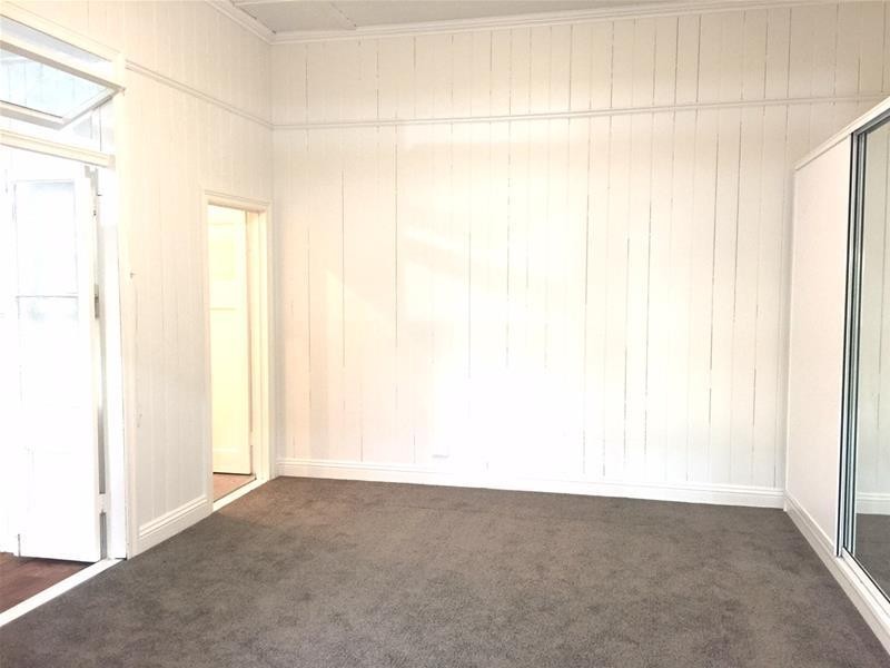 4/15 Ross Street, Woolloongabba QLD 4102