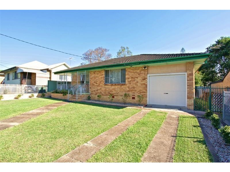 54 Vallely Street, Annerley QLD 4103