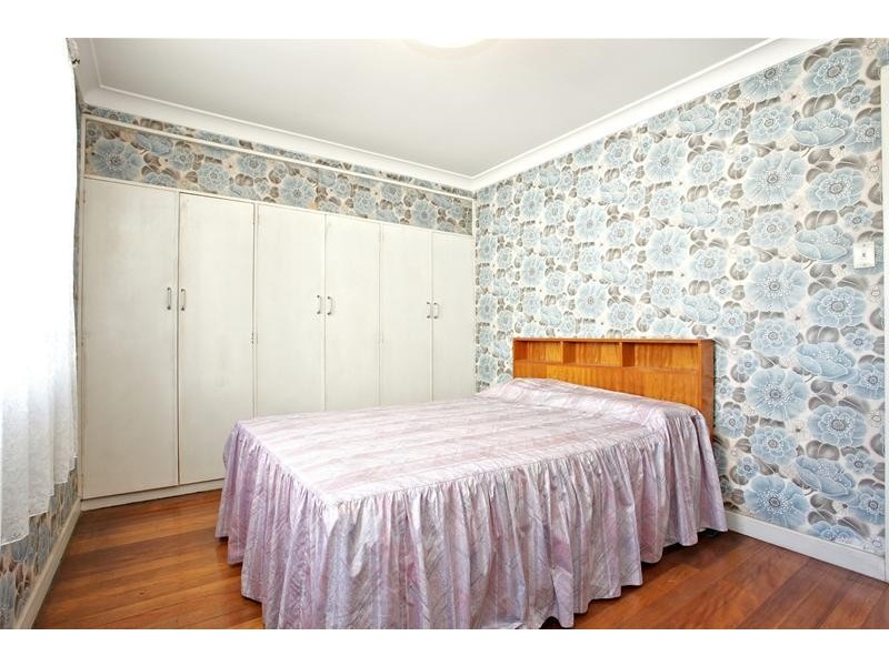 54 Vallely Street, Annerley QLD 4103