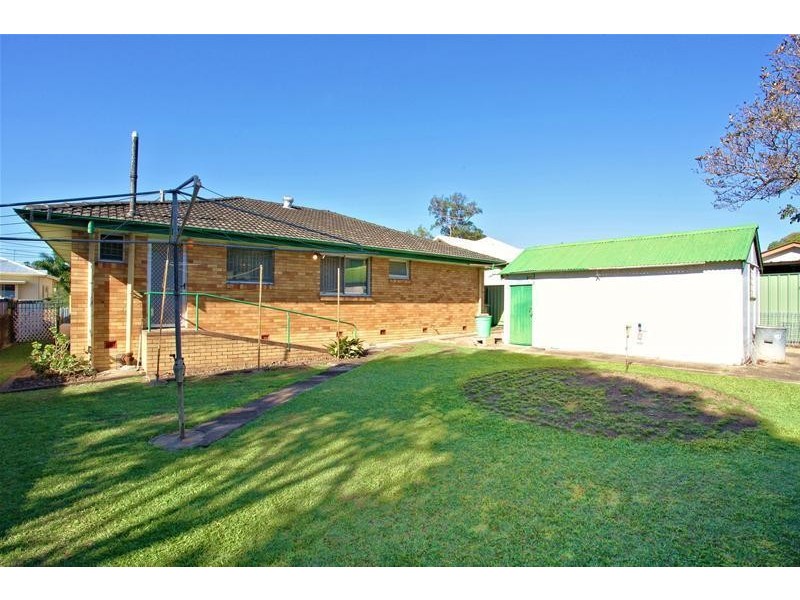 54 Vallely Street, Annerley QLD 4103