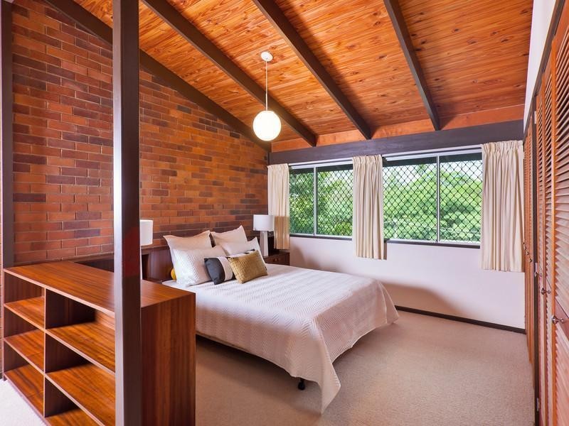 34 Hillock Street, Coorparoo QLD 4151