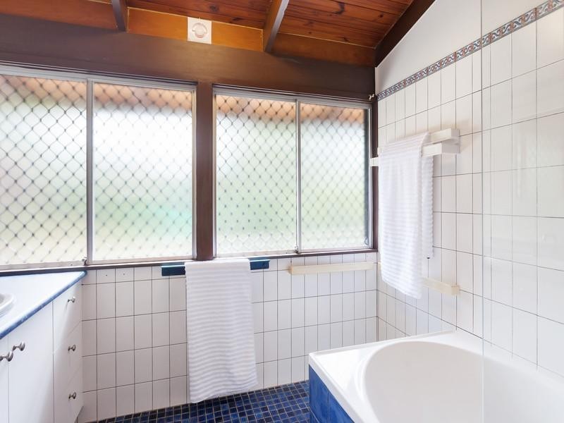 34 Hillock Street, Coorparoo QLD 4151