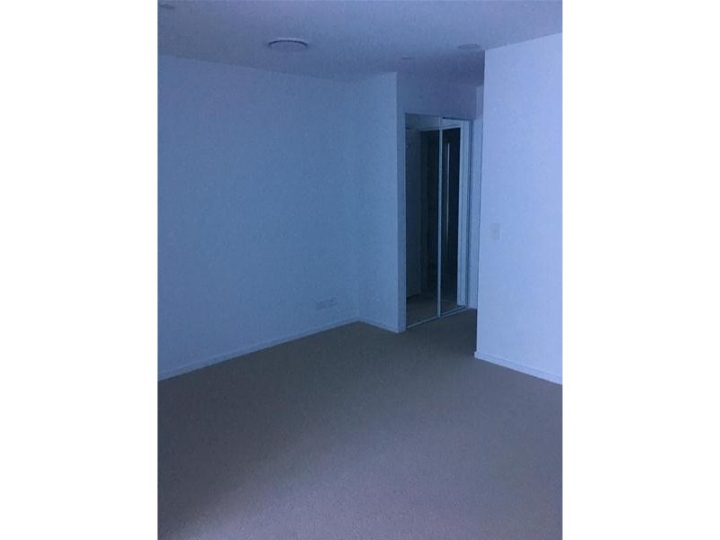 G04/32 Russell Street, South Brisbane QLD 4101