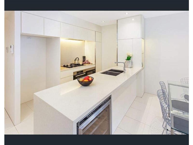 2010/45 Duncan Street, West End QLD 4101