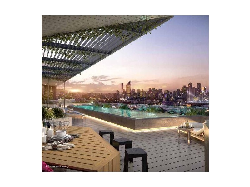 15 Cowley Street, Woolloongabba QLD 4102