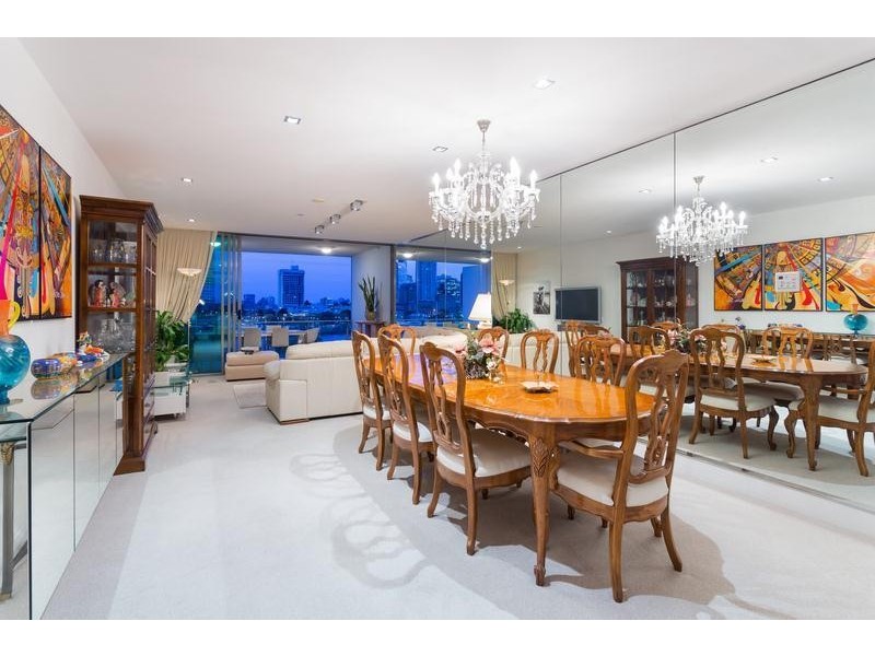 806/161 Grey Street, South Brisbane QLD 4101