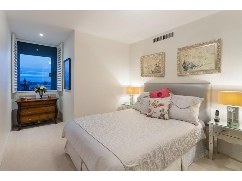 806/161 Grey Street, South Brisbane QLD 4101